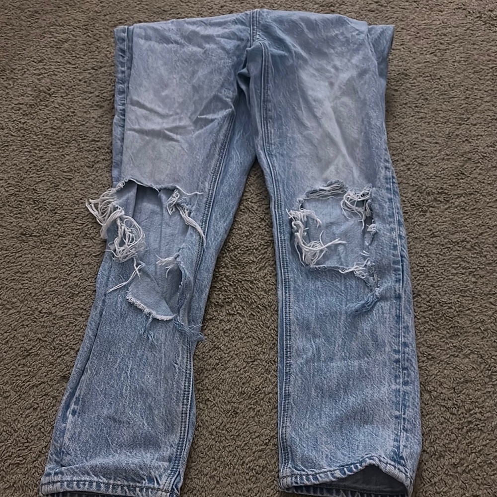 American Eagle Outfitters High Rise Ripped Blue Jeans